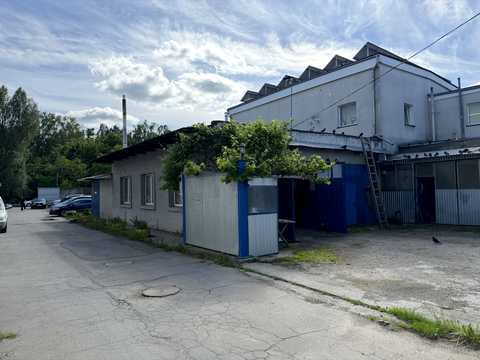 коммерческая по адресу Будівельників ул., 22/1