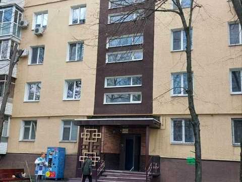 квартира за адресою Запоріжжя, Світла вул. (Будьонного), 4