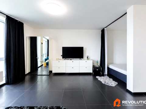 квартира за адресою Зарічна вул., 4 к2