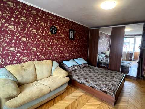 квартира за адресою Дністерська вул. (Двінська), 1