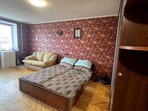 квартира за адресою Дністерська вул. (Двінська), 1