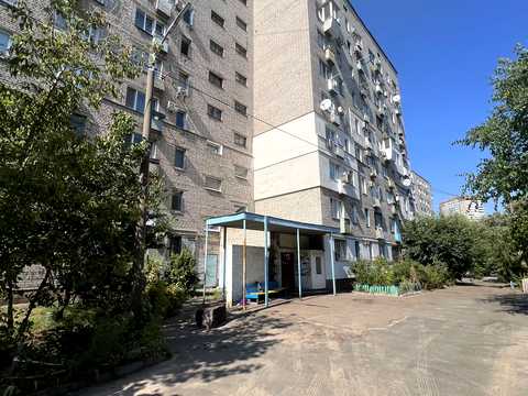 квартира за адресою Дністерська вул. (Двінська), 1