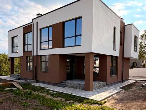 будинок за адресою с. Пасіки-Зубрицькі, Лесі України вул.