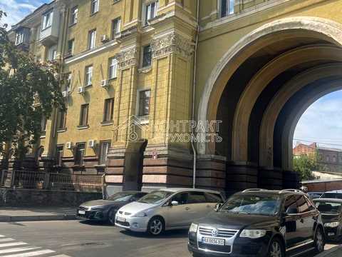 квартира за адресою Героїв Харкова просп. (Московський), 27