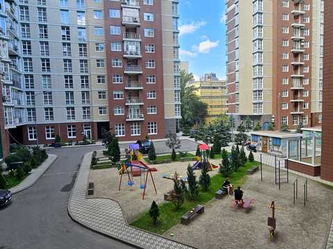квартира за адресою Василя Тютюнника вул. (Анрі Барбюса), 51/1А