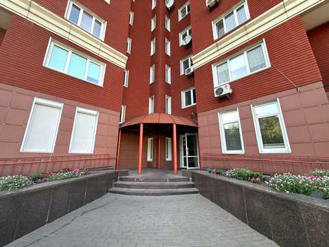 квартира за адресою Героїв Оборони вул., 10-А