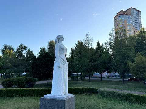 квартира за адресою Героїв Оборони вул., 10-А