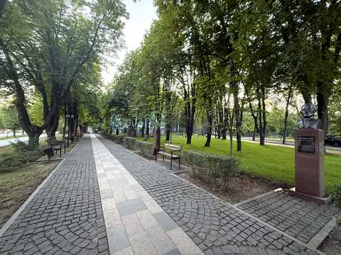 квартира за адресою Героїв Оборони вул., 10-А