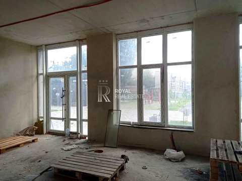 коммерческая по адресу Николая Гулака ул., 4