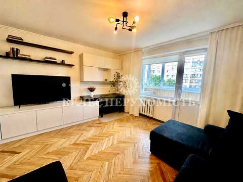 квартира за адресою Машинобудівна вул., 8