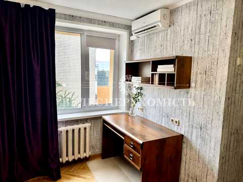 квартира за адресою Машинобудівна вул., 8