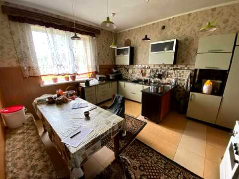 будинок за адресою Маяковського, 11