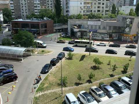 квартира по адресу Александра Мишуги ул., 12