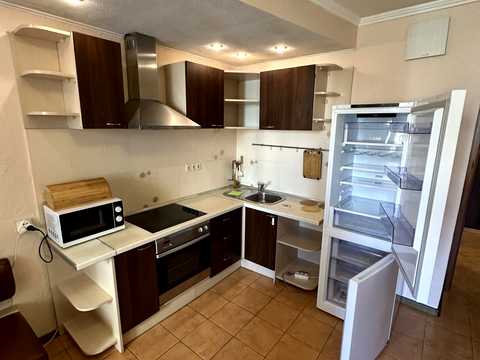 квартира по адресу Александра Мишуги ул., 12