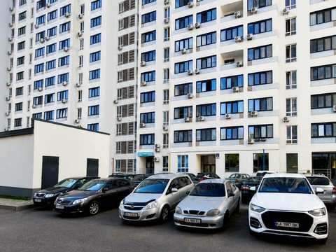 квартира за адресою Марії Примаченко вул. (Першотравнева), 24