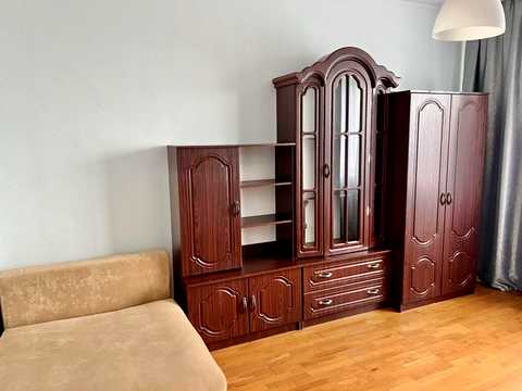 квартира за адресою Вишнева вул., 17