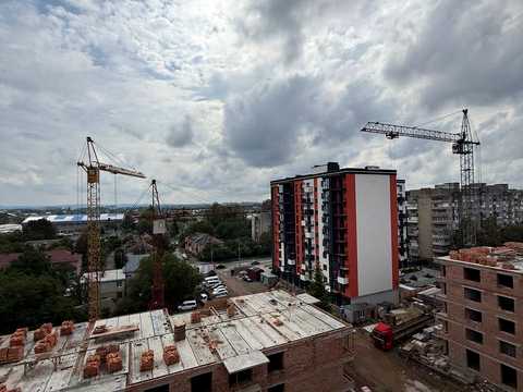 квартира по адресу Степана Бандеры ул., (Будинок 1)