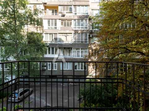 квартира за адресою Олеся Гончара вул., 47-Б