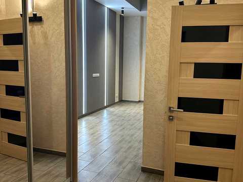 комерційна за адресою Європейська вул. (Миронова), 9-А