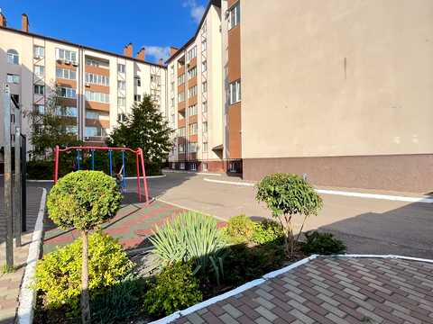 квартира за адресою Вишнева вул., 17