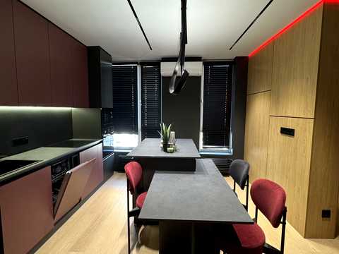1875057513346109