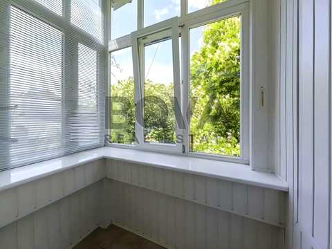 квартира за адресою Шовковична вул., 10