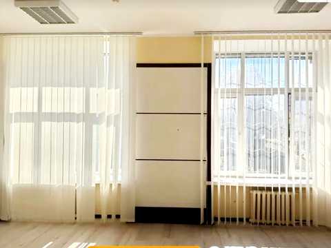 коммерческая по адресу Крещатик ул. (Kreschatic), 7