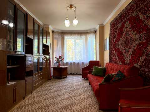 квартира за адресою Металургів просп., 18