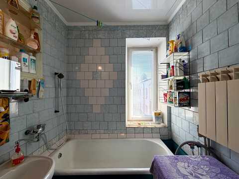 квартира за адресою Кривий Ріг, Металургів просп., 18