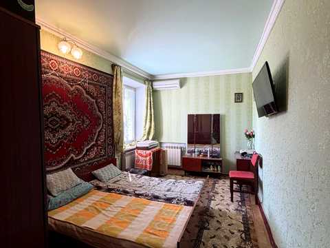 квартира за адресою Кривий Ріг, Металургів просп., 18