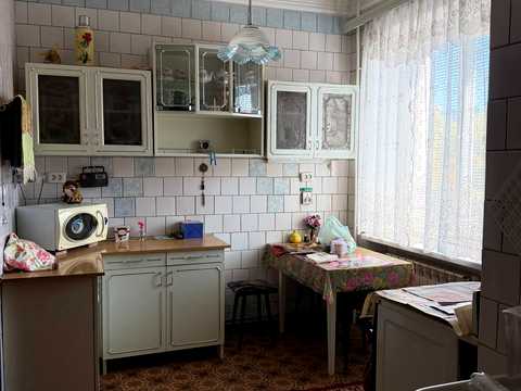 квартира за адресою Кривий Ріг, Металургів просп., 18
