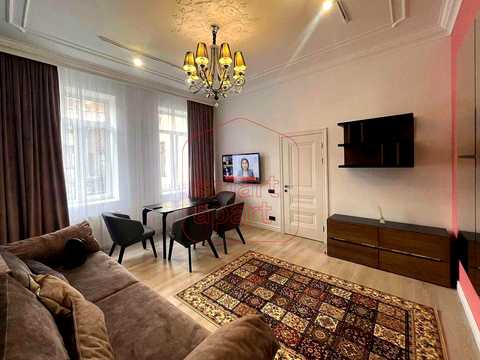 квартира за адресою Пантелеймона Куліша вул., 11