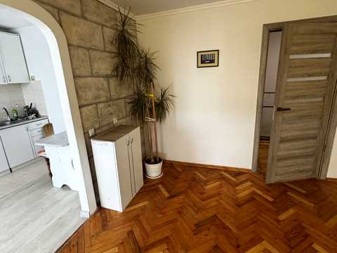 квартира за адресою Івана Миколайчука вул., 7
