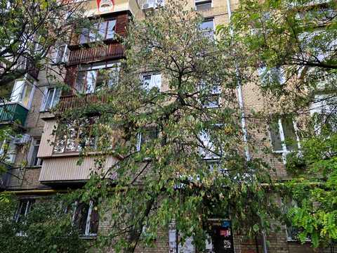 квартира за адресою Будівельників вул., 5