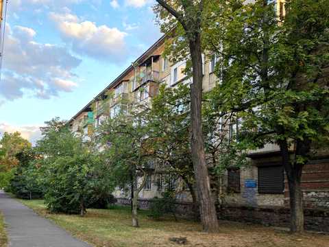 квартира за адресою Будівельників вул., 5
