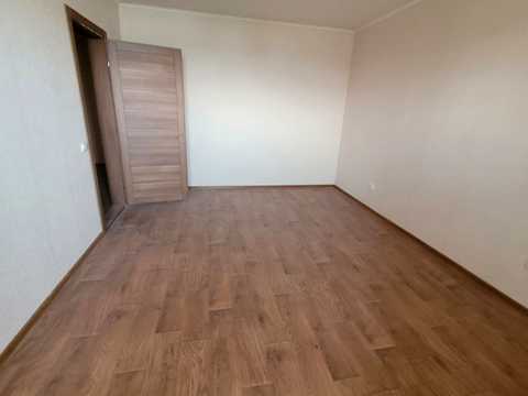 квартира за адресою Ревуцького вул., 54