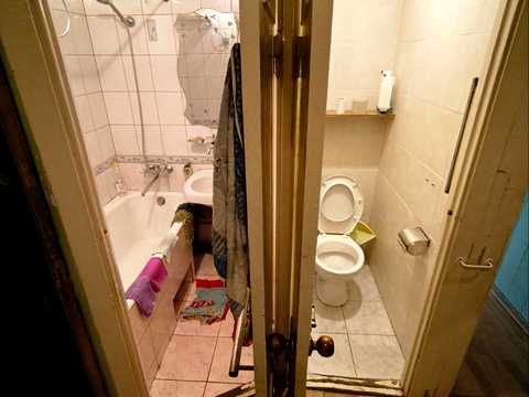 квартира за адресою Дніпровська набережна вул., 7-А
