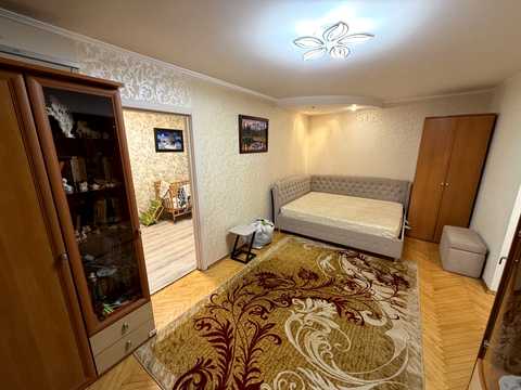 квартира за адресою Академіка Стражеска вул., 11