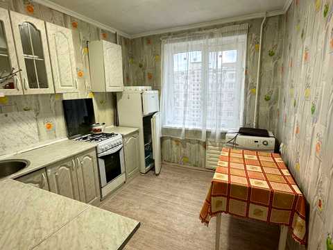 квартира за адресою Романа Шухевича просп. (Генерала Ватутіна), 22