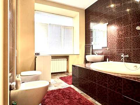 квартира за адресою Шовковична вул., 21