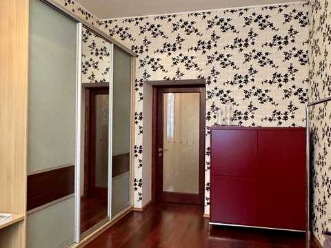 квартира за адресою Шовковична вул., 21