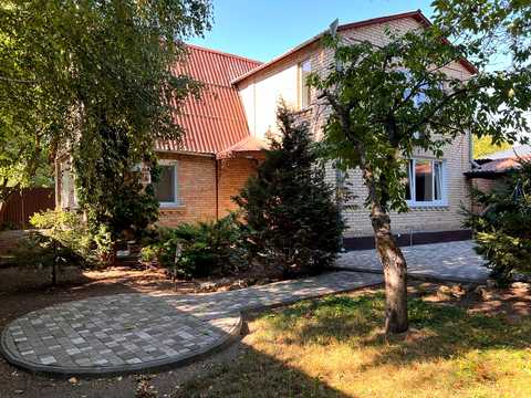 будинок за адресою Ново-Яблунська вул., 42 А
