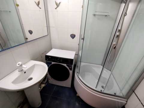 квартира по адресу Героев просп., 45