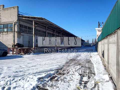 коммерческая по адресу Центральна, 1