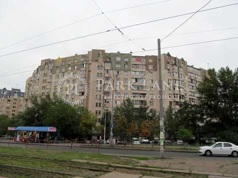 квартира за адресою Анни Ахматової вул., 7/15