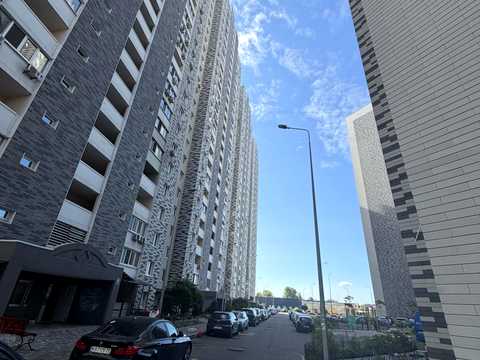 квартира за адресою Ревуцького вул., 54