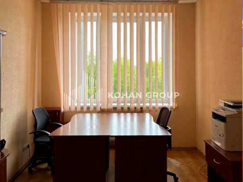 комерційна за адресою Романа Шухевича вул. (Курчатова), 123
