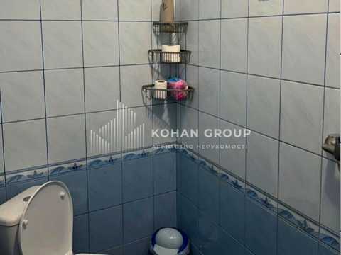 комерційна за адресою Романа Шухевича вул. (Курчатова), 123