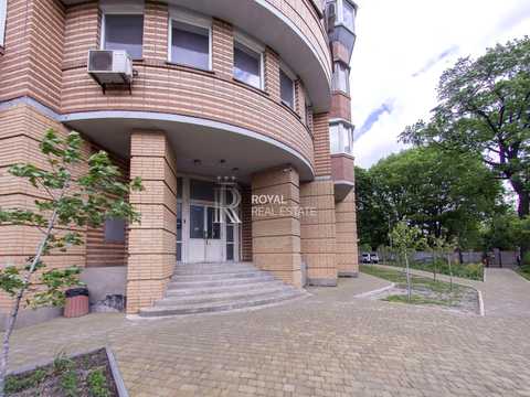 коммерческая по адресу Клиническая ул., 23/25