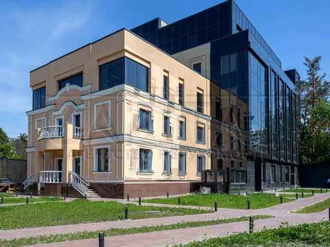 комерційна за адресою Столичне шосе, 5